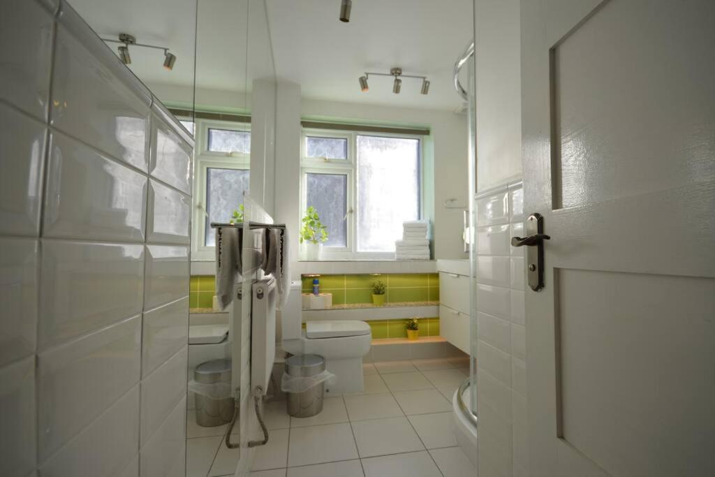 شقة Flat In The Heart Of Camden Town لندن المظهر الخارجي الصورة